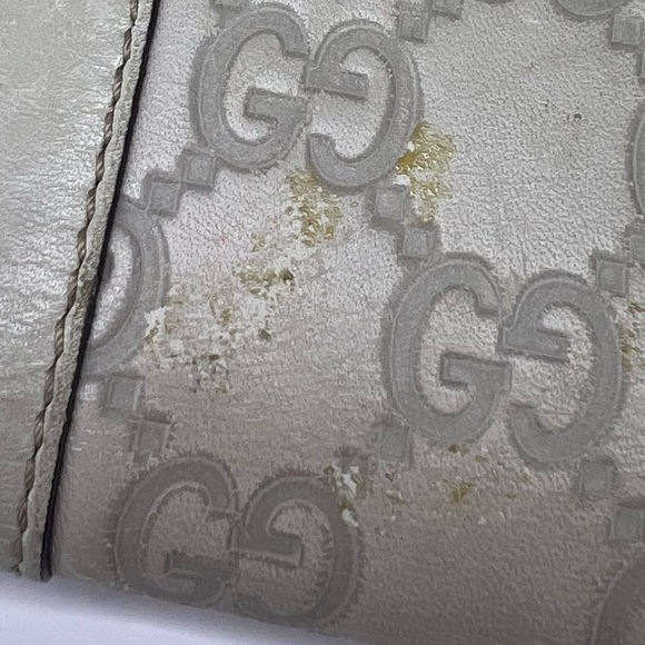 💜Gucci Cream/Beige Guccissima Gold Heart Snap Long Wallet | PRELOVED💜 - Picture 12 of 13